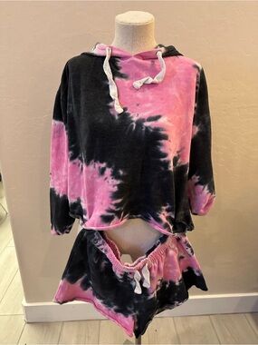 Hot Kiss Pink and Black Tie-Dye Lounge Set